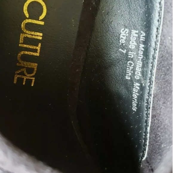 Love Culture Black Open-Toe Wedge Heels Size 7 - Picture 8 of 9